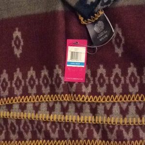 Vince Camuto Ruhana Shawl + Black Ruhana